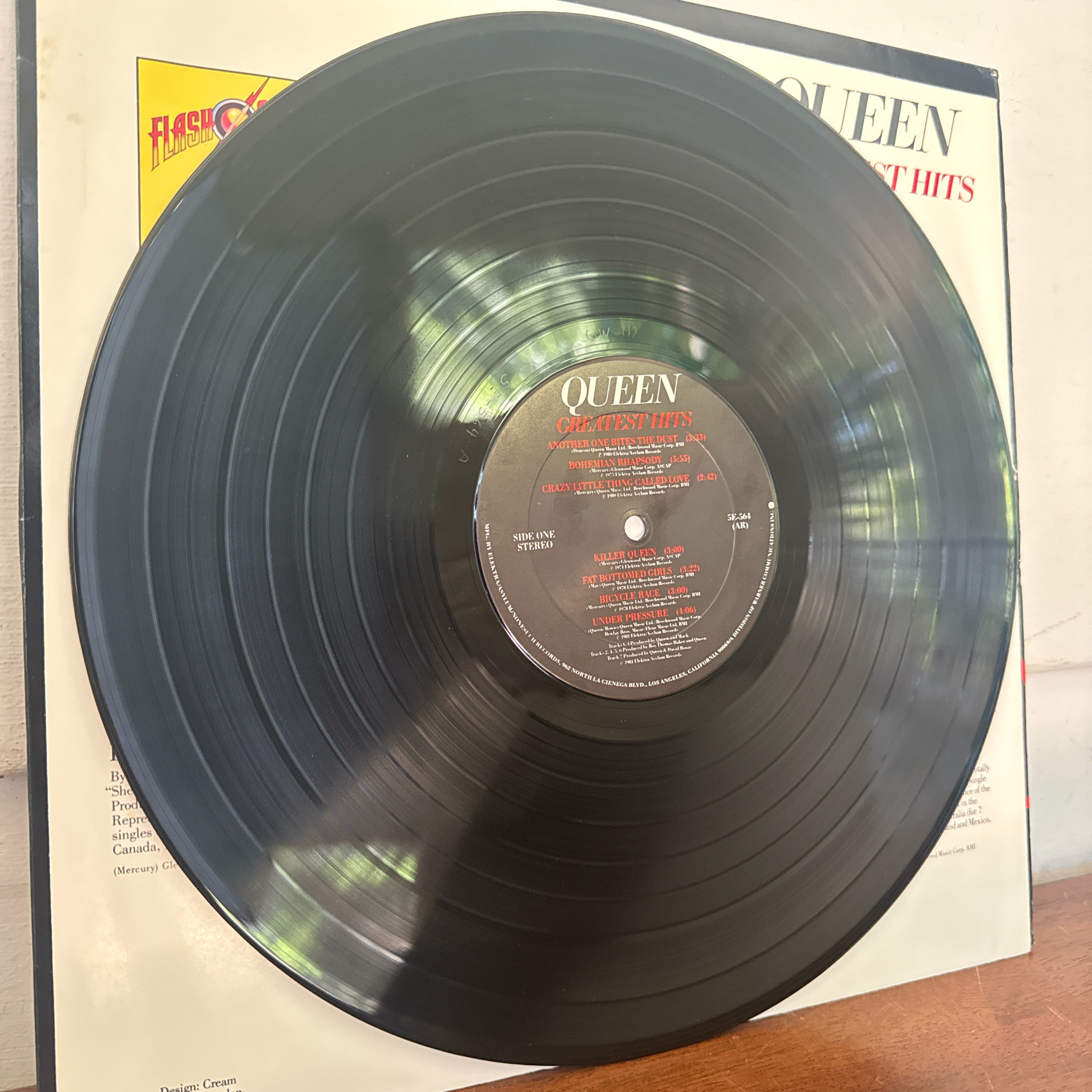 Queen Greatest Hits (1981)