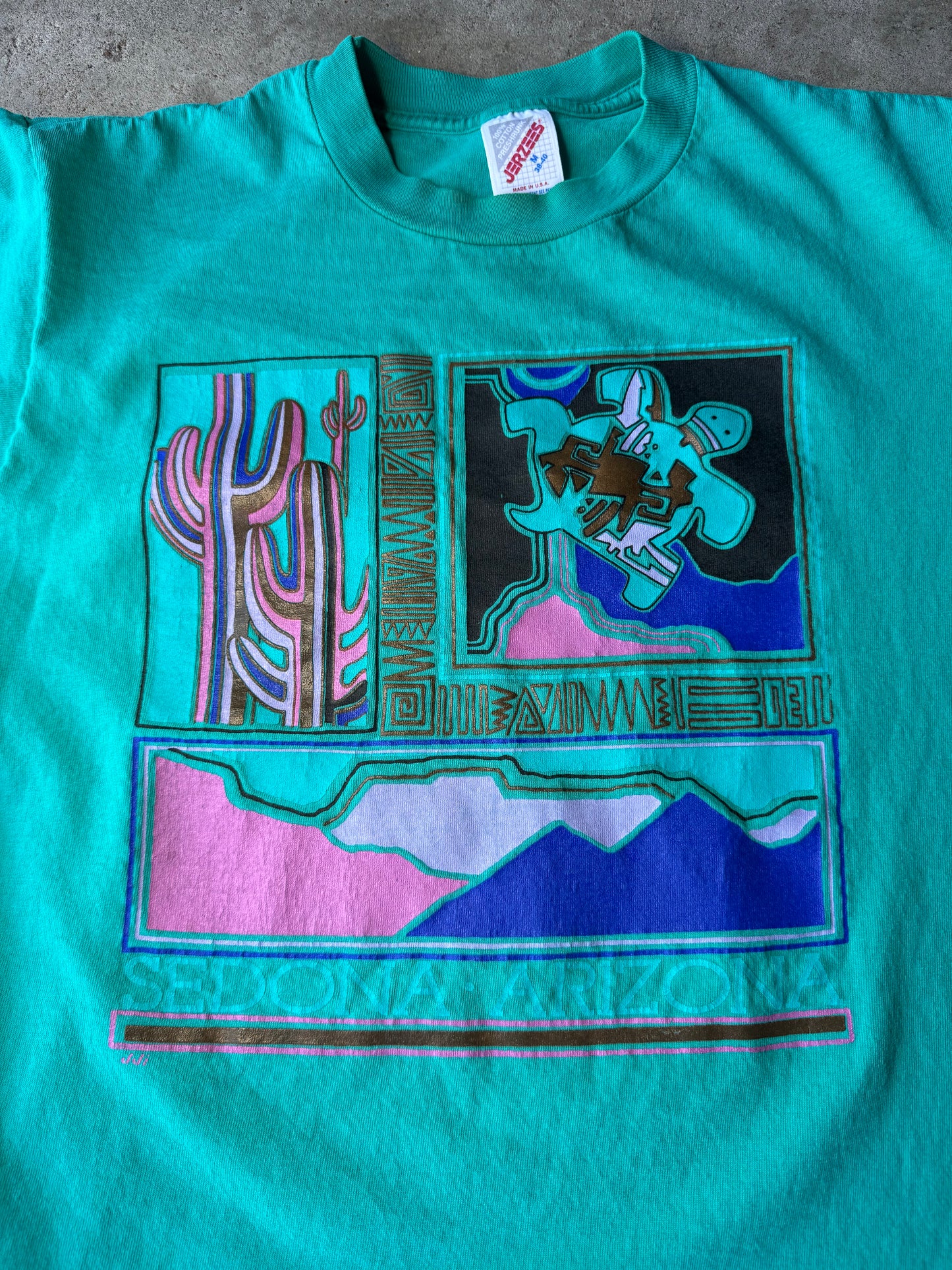 90's Sedona Arizona T Shirt (Medium)