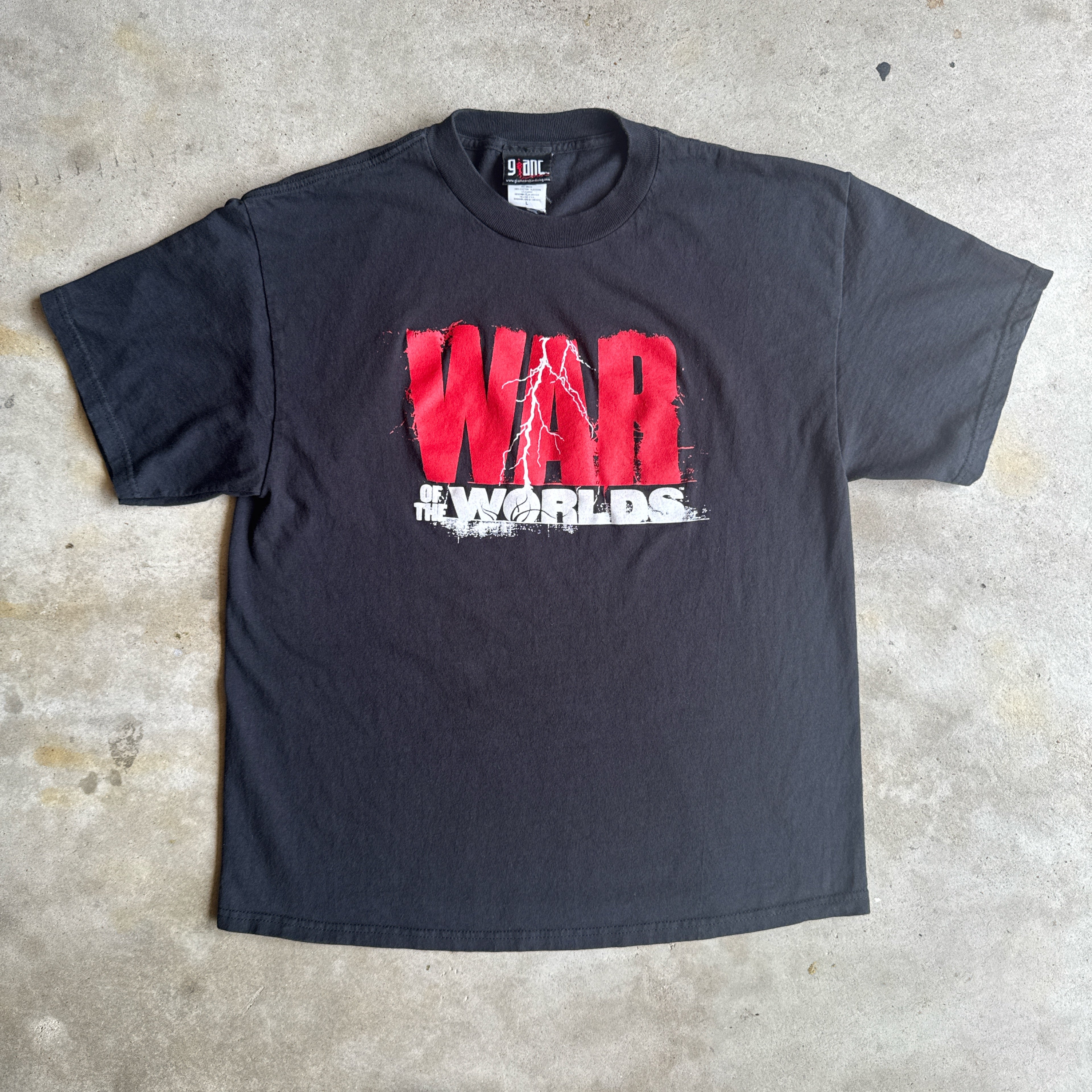 War Of The World's Promotional T Shirt (2003)