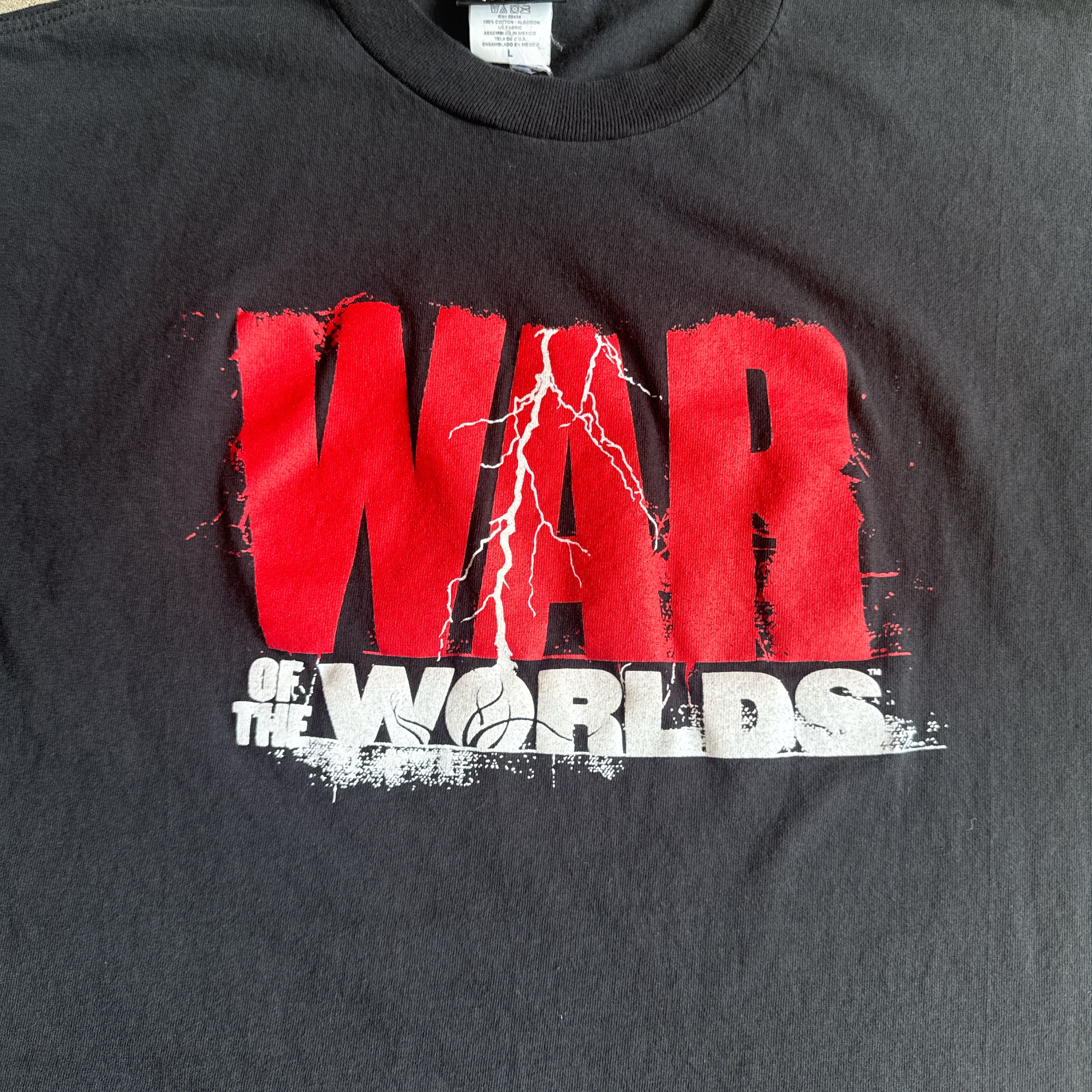 War Of The World's Promotional T Shirt (2003)
