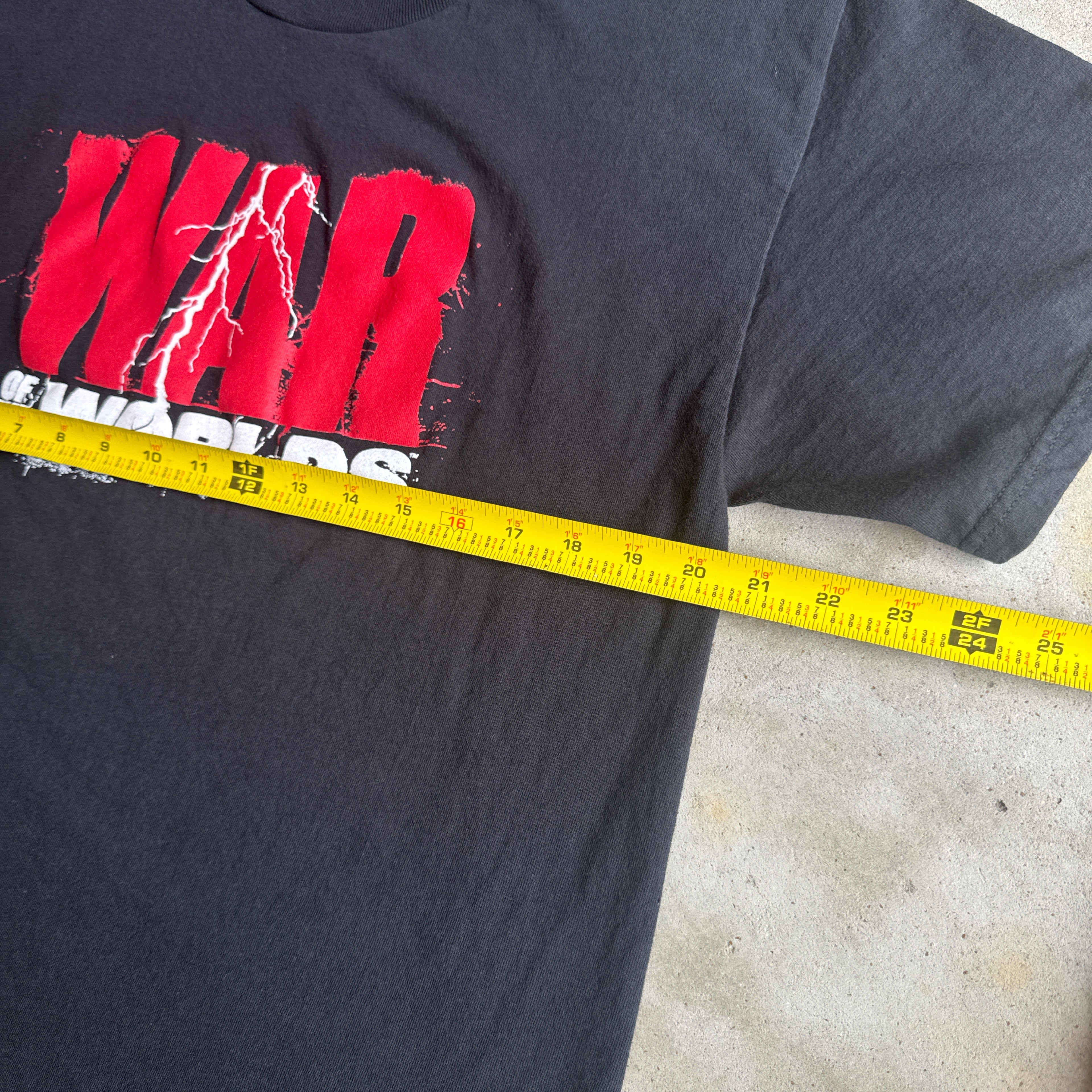 War Of The World's Promotional T Shirt (2003)