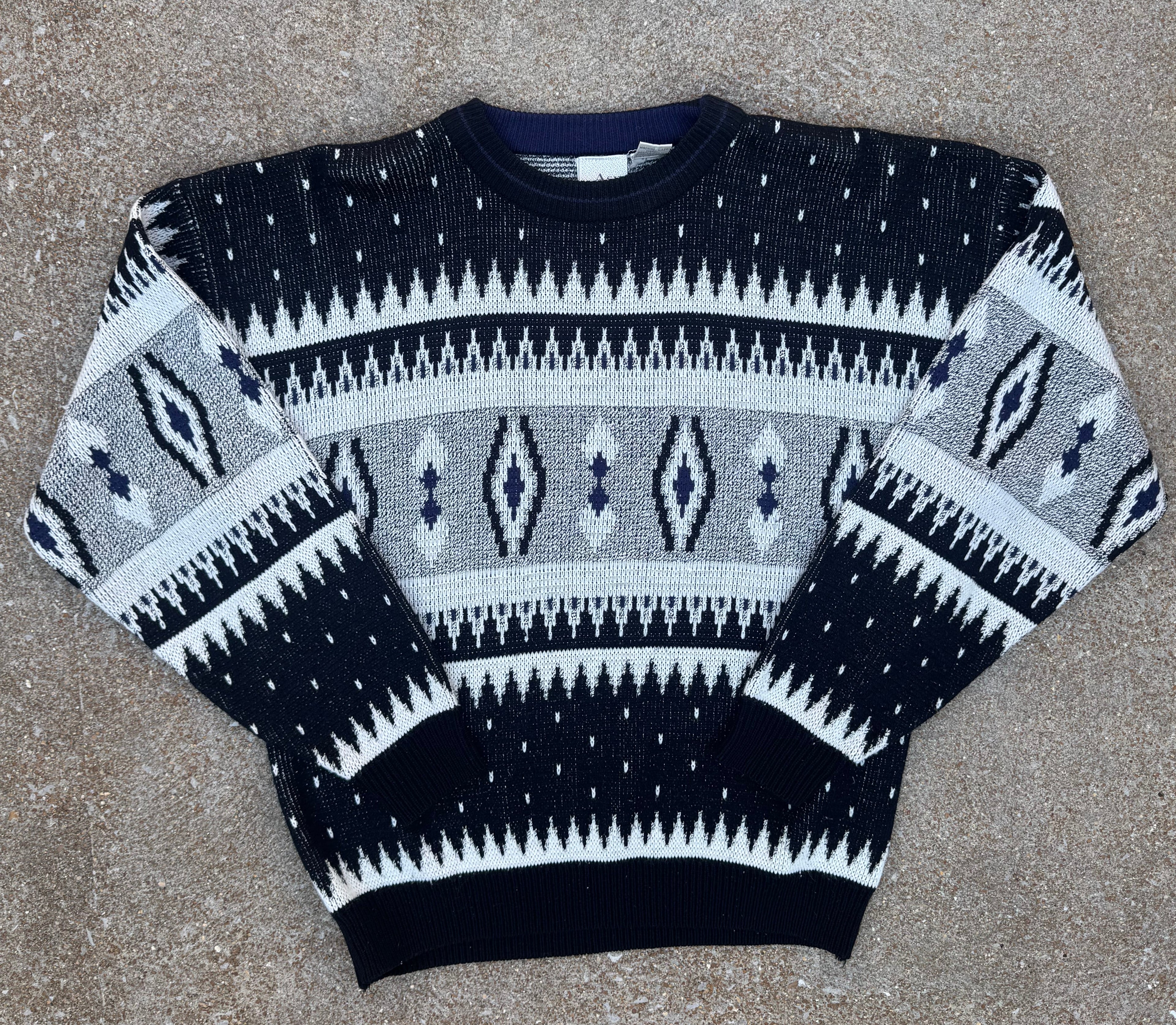 Vintage Ash Creek Trading Knit Sweater (Men's Large )
