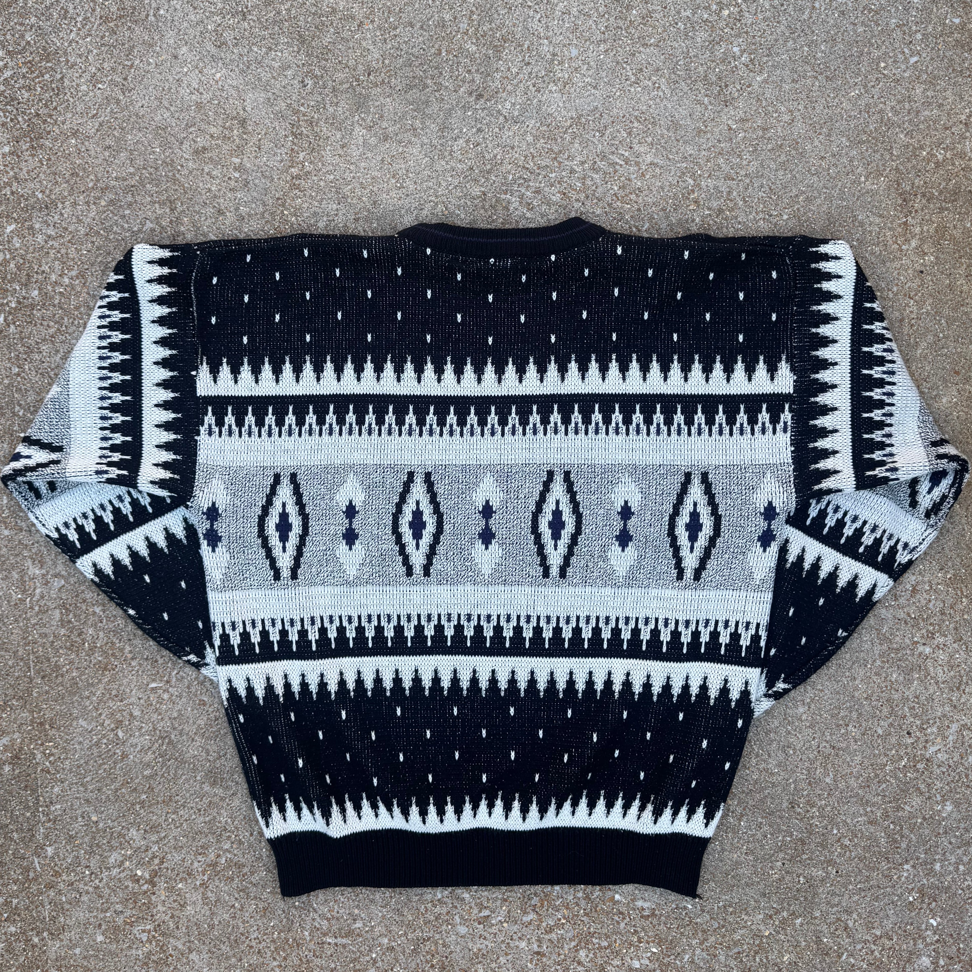 Vintage Ash Creek Trading Knit Sweater (Men's Large )